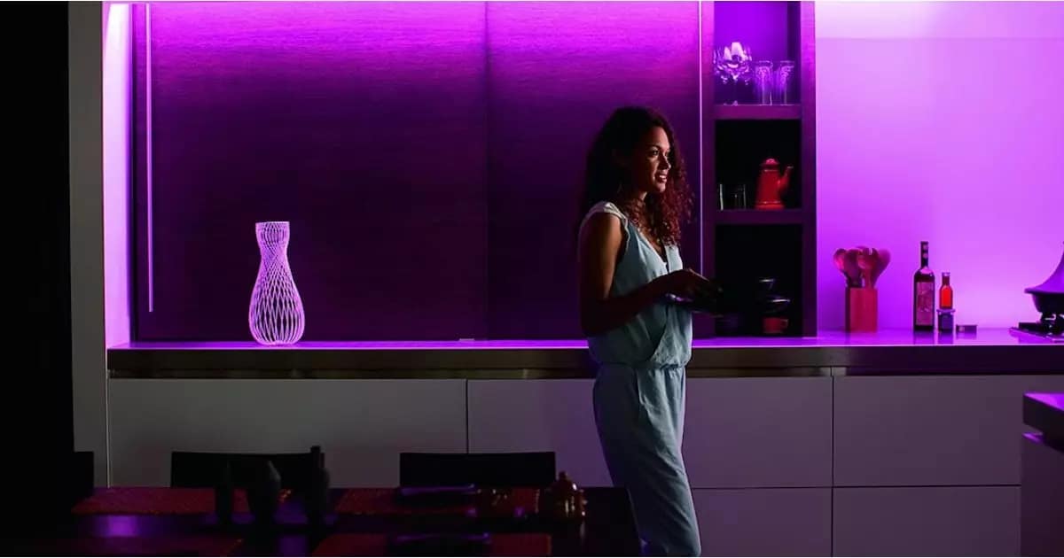 26685-posts.facebook_lg philips hue smart lighting