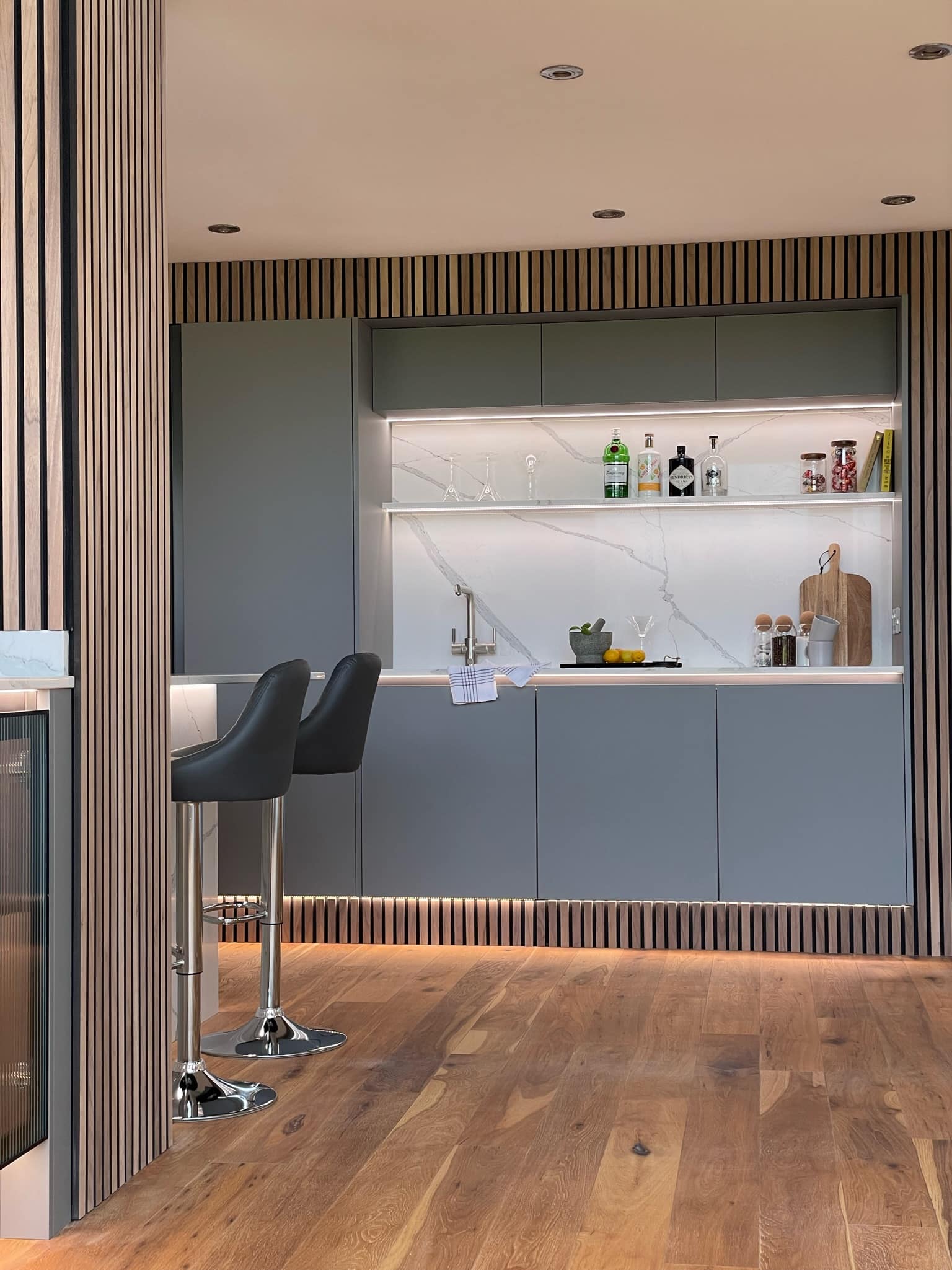 IMG_3539 vanquish bar area