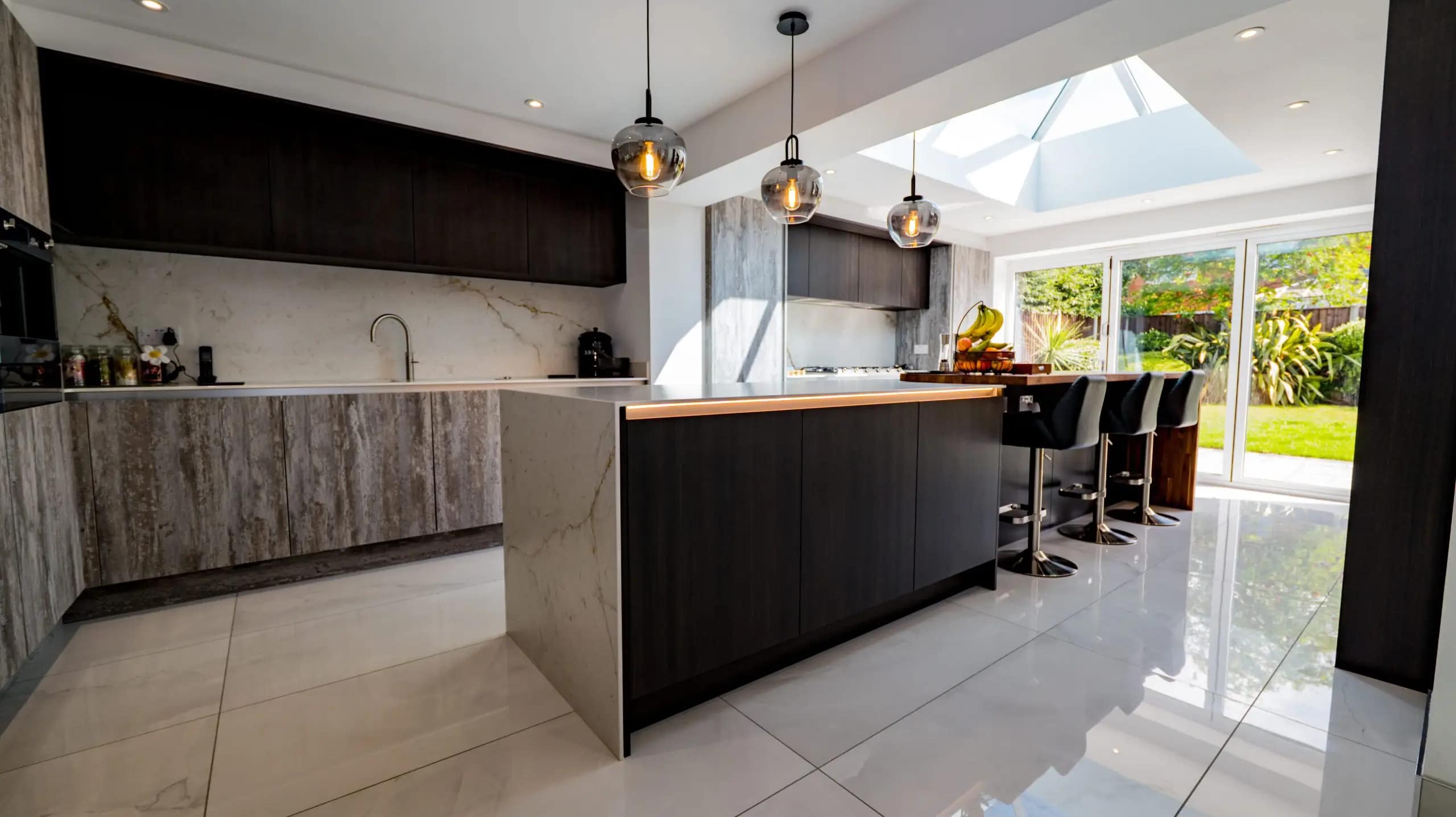 Mehan_Vanquish (1) modern kitchen