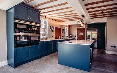 vividkitchens 1026lowres w1300 Kesseler Dark blue shaker, for country living