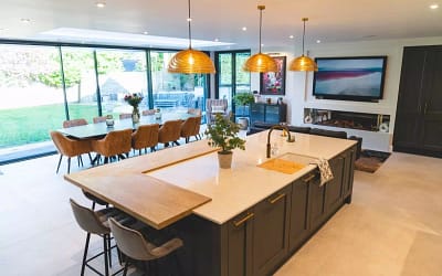 ss open plan kitchen1200px min Kesseler 10 Essential Features for Your Dream Kitchen