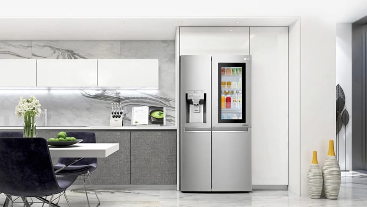 REF-P-Veyron6-Refresh-InstaView-NobleSteel-Non-Plumbing-01-Knock-D LG smart fridge